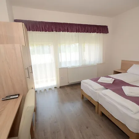 Hévízi Tópark Panzió